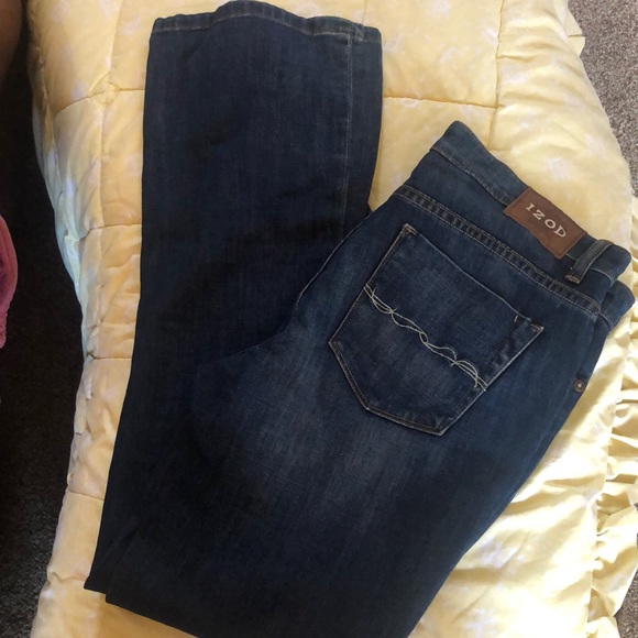 Izod Favorite Flare - Picture 1 of 4